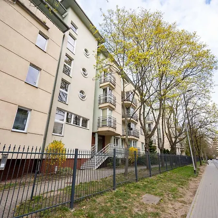 Legionow 104a By Homeprime Apartmán Gdyně